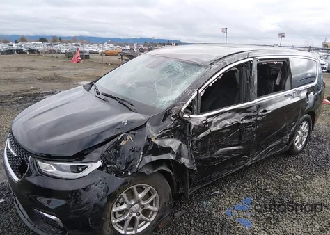 2026 Chrysler Pacifica Select from USA, damaged, VIN 2C4RC1BG6TR231705